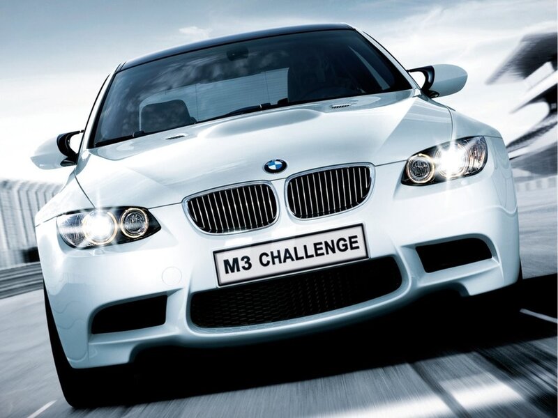 White BMW M3 Challenge