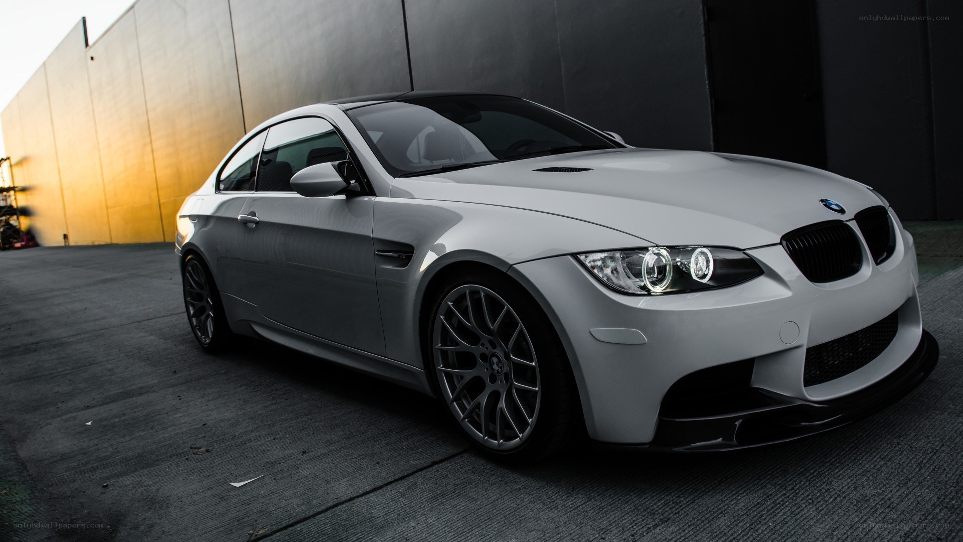 white bmw m3 coupe