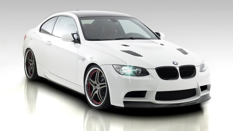 white bmw m3 coupe