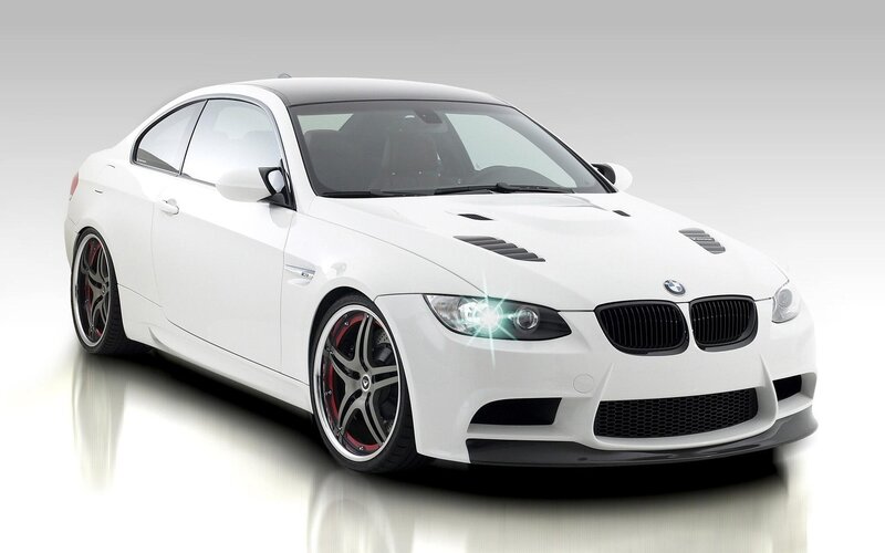 white bmw m3 coupe