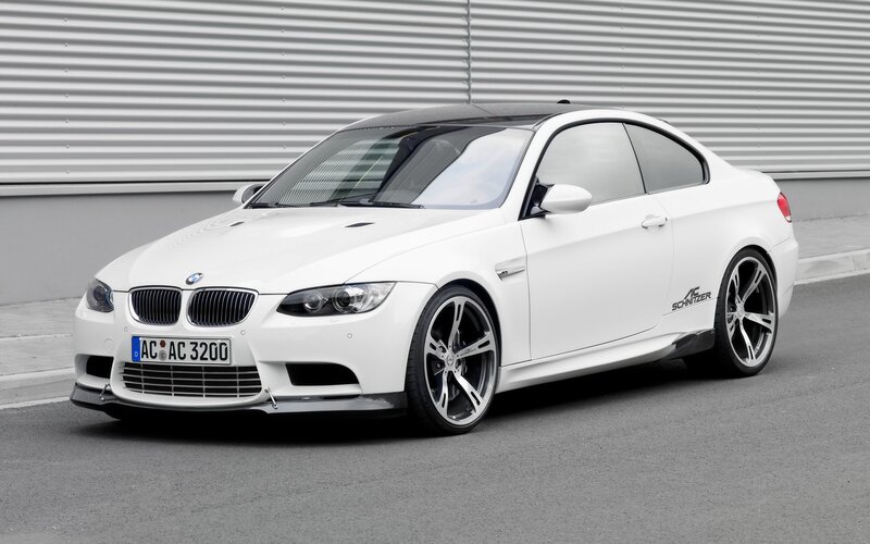 white bmw m3 coupe