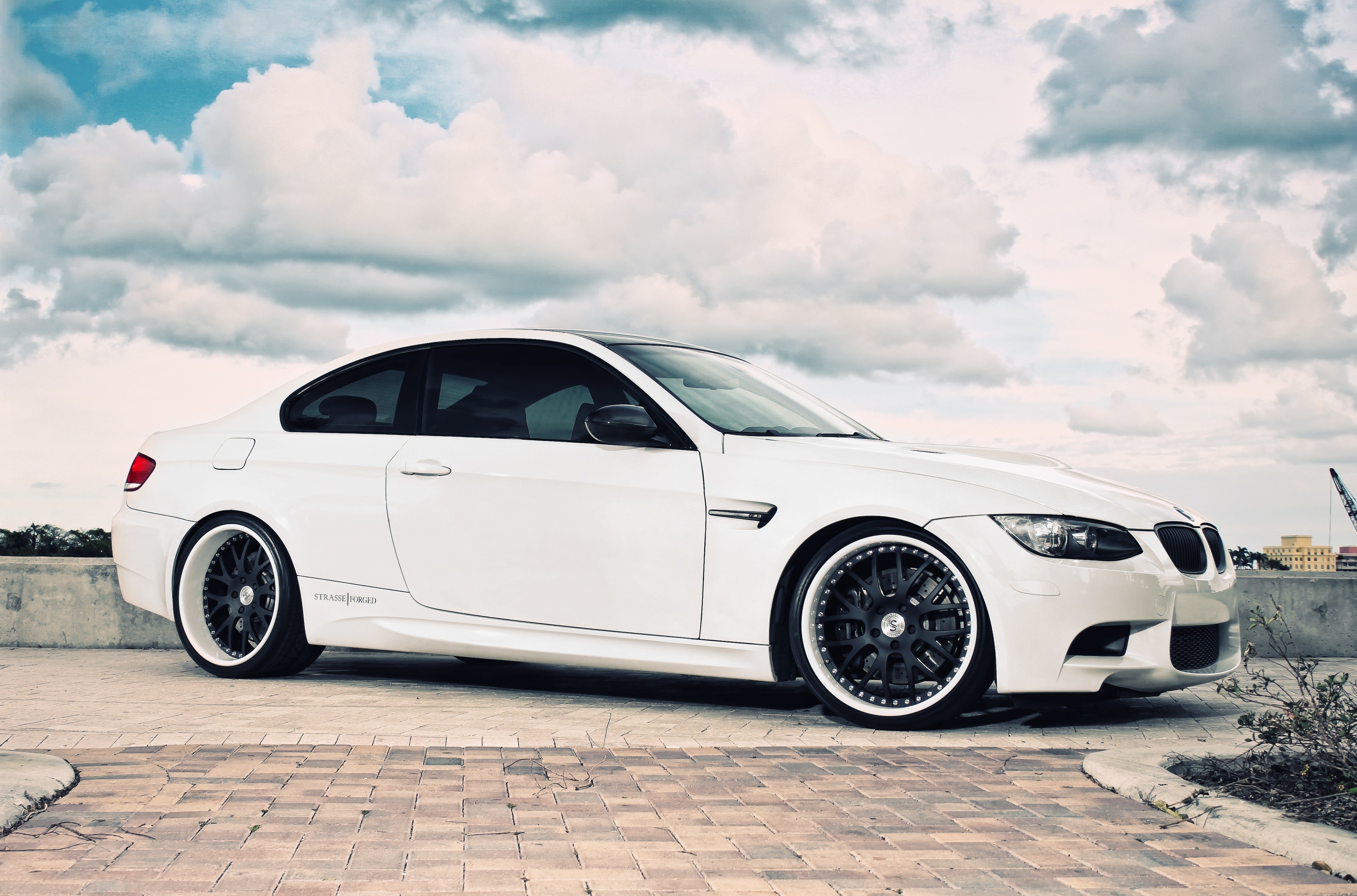 white bmw m3 coupe