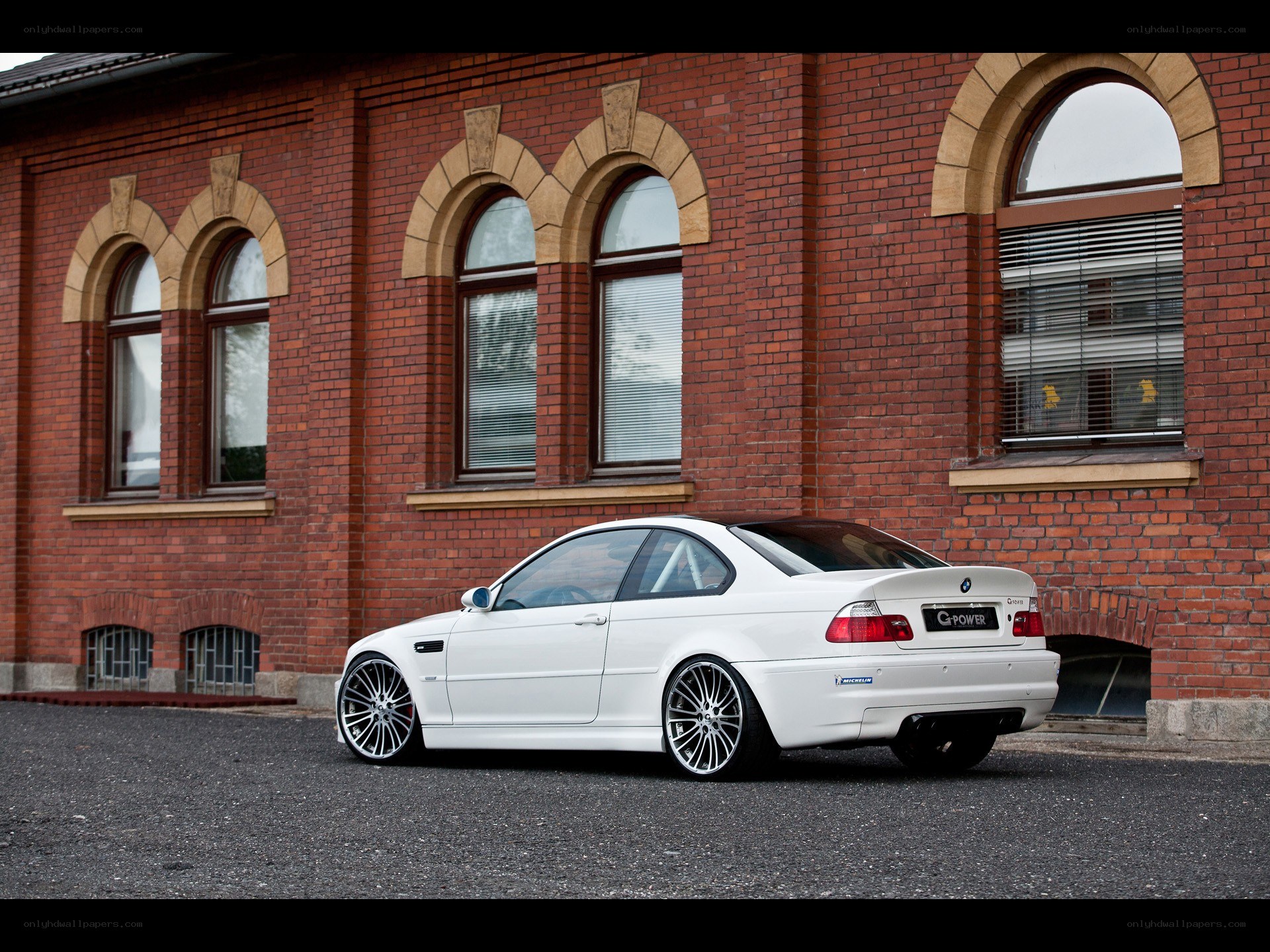 White BMW M3 coupe