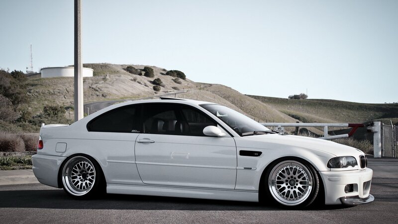 white bmw m3 coupe