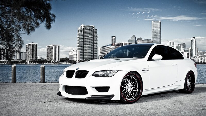 white bmw m3 coupe
