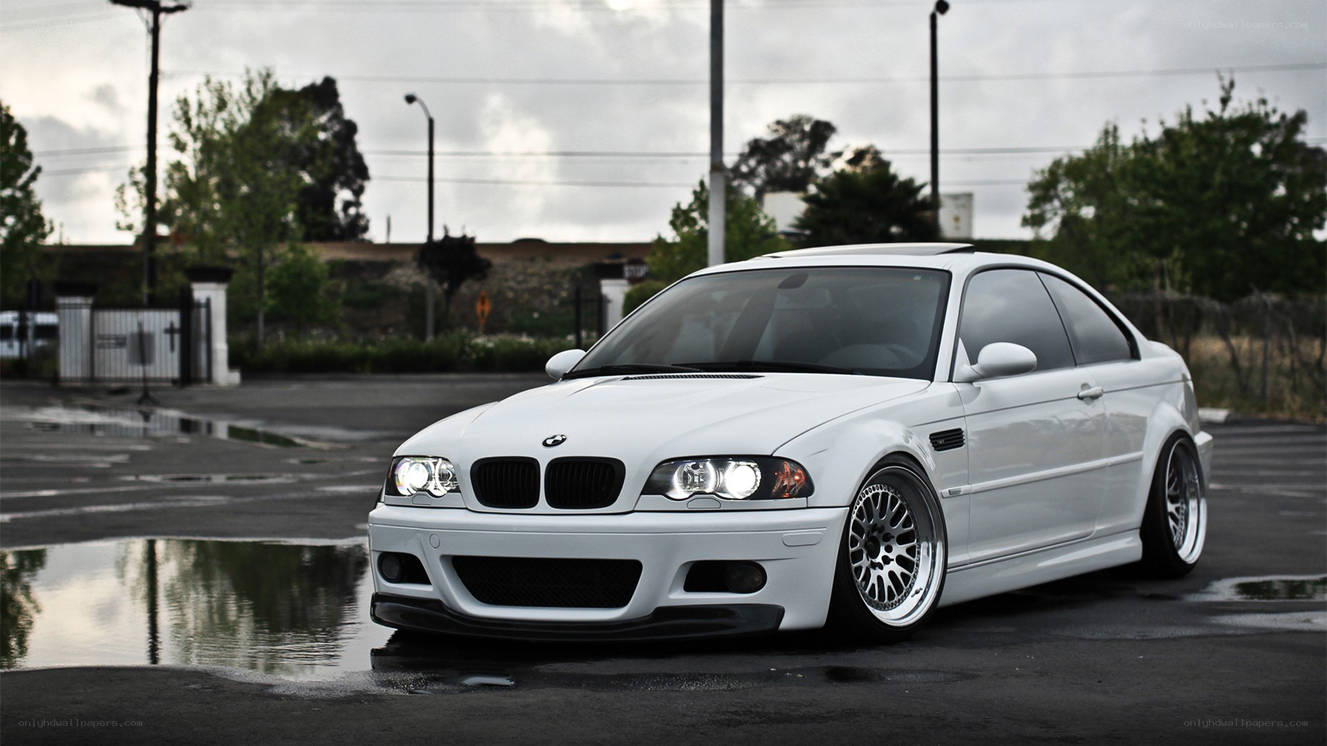 white bmw m3 coupe