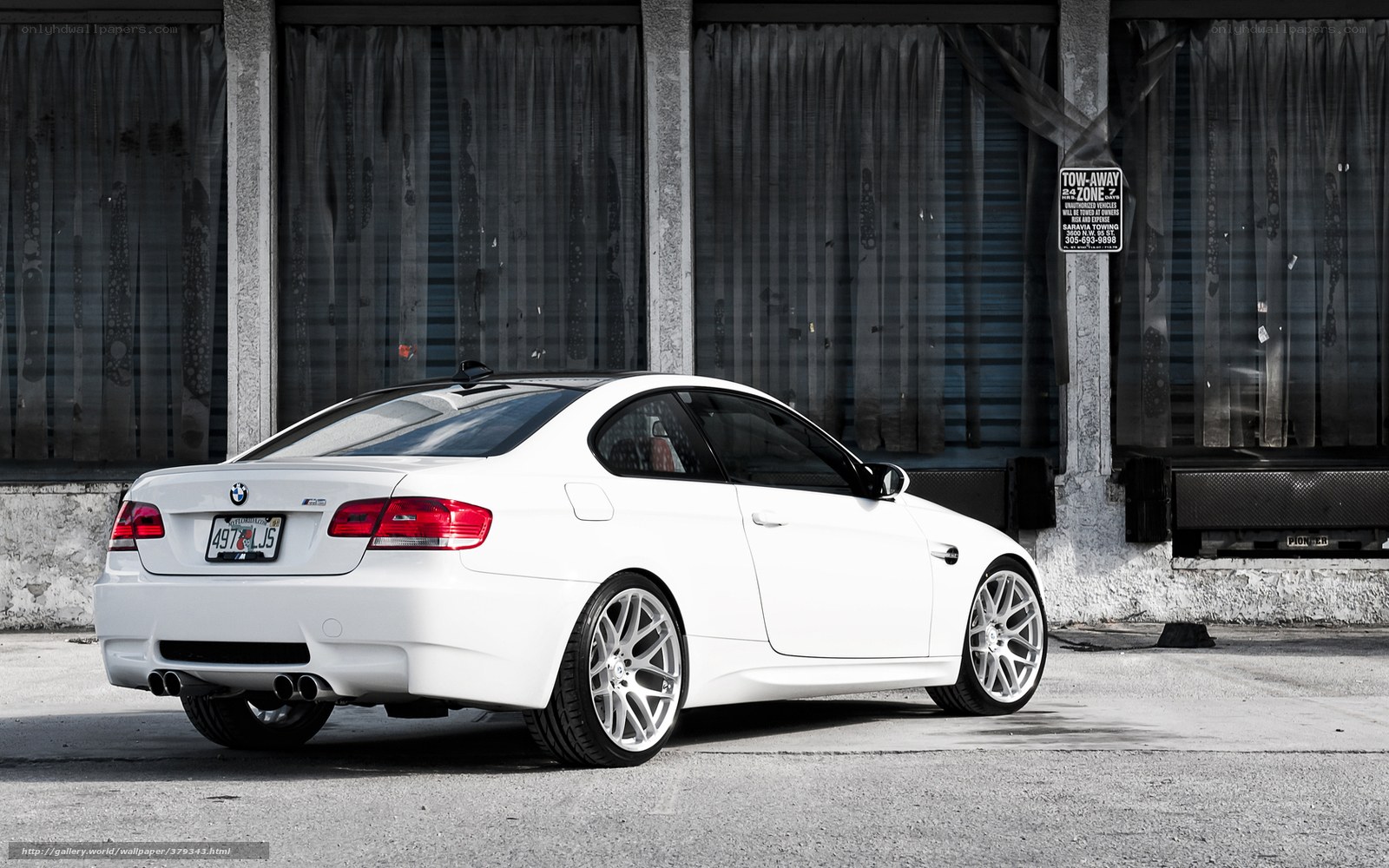 white bmw m3 coupe