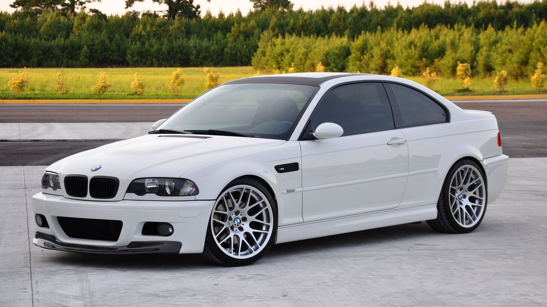 white bmw m3 coupe