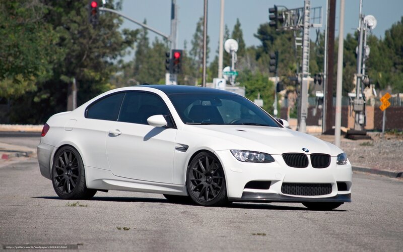 White BMW M3 Coupe — Calm, Afternoon, Photograph, Traffic Light