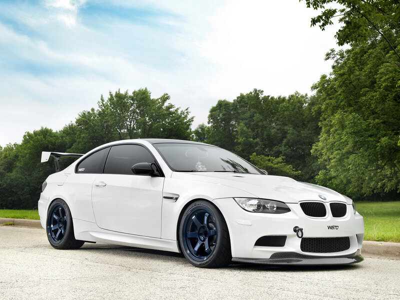 White BMW M3 Coupe — Calm