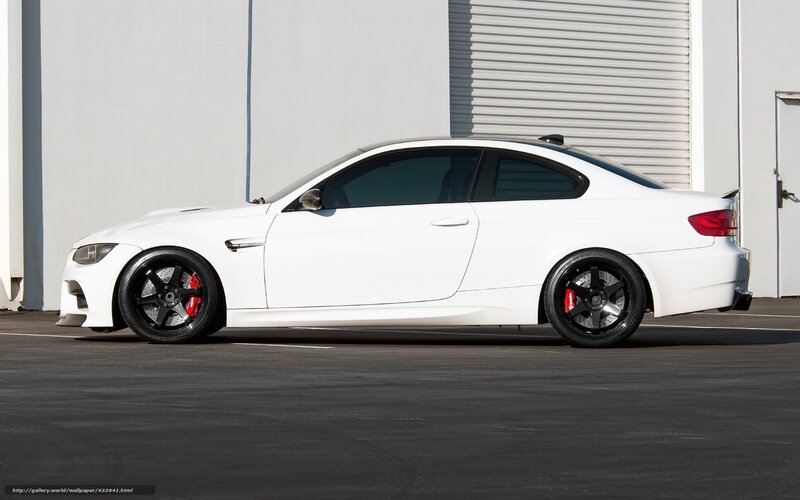 White BMW M3 Coupe — Neutral, Afternoon, Photograph