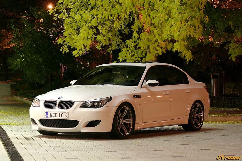 White Bmw M5 Sedan — Calm, Night