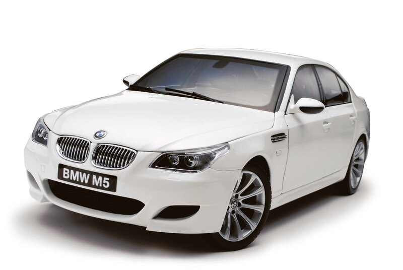 White Bmw M5 Sedan — Neutral