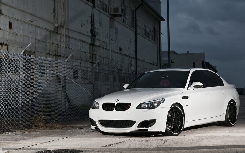 white bmw m5 sedan