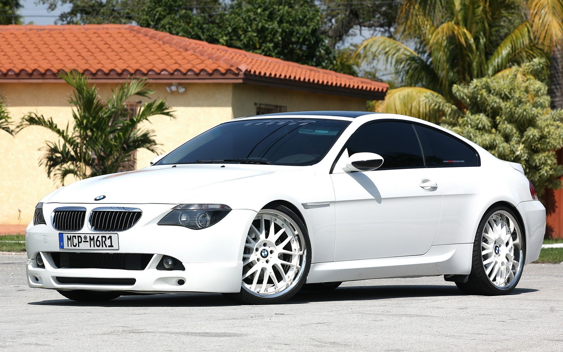 white bmw m6 coupe