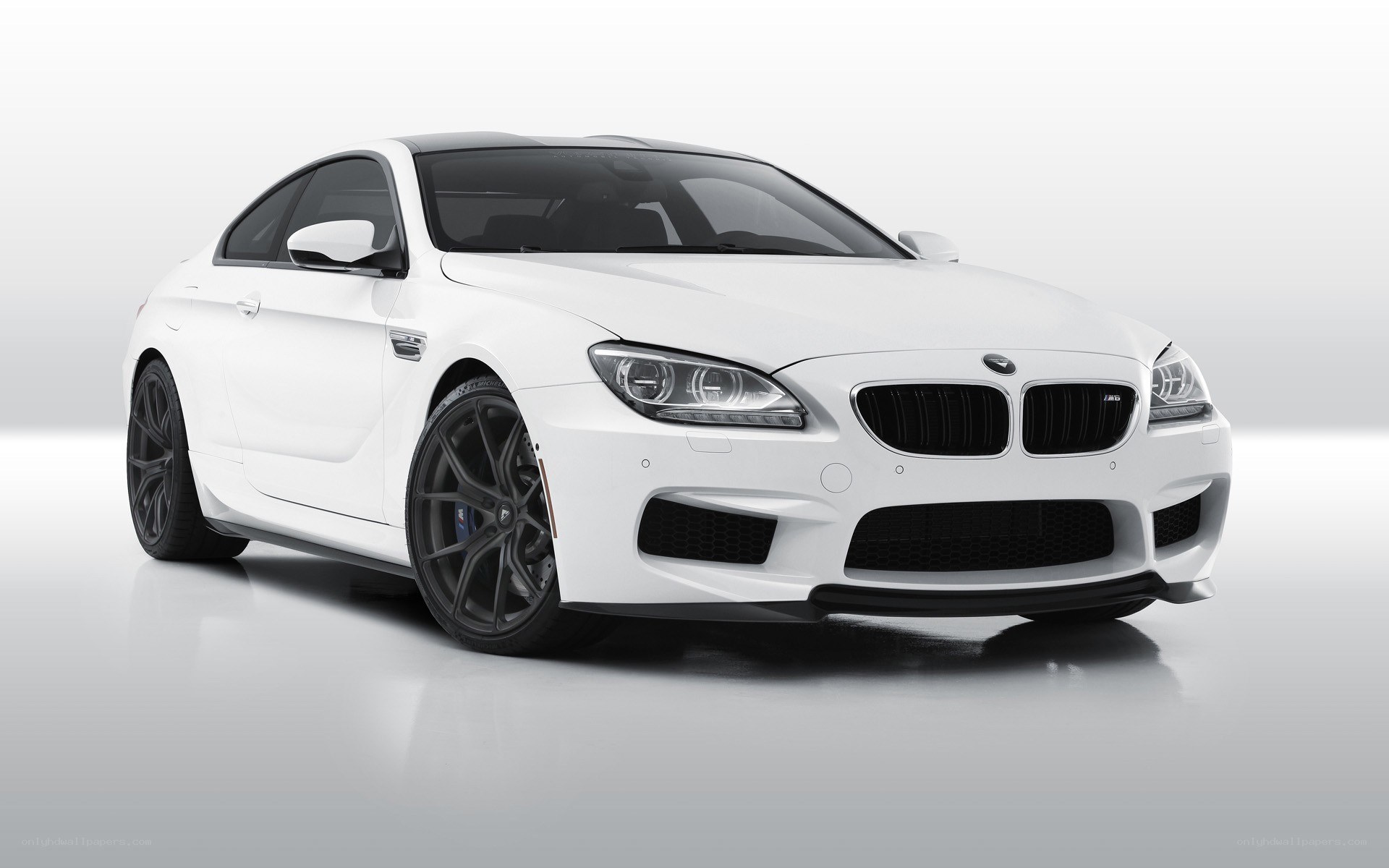 White BMW M6 Coupe