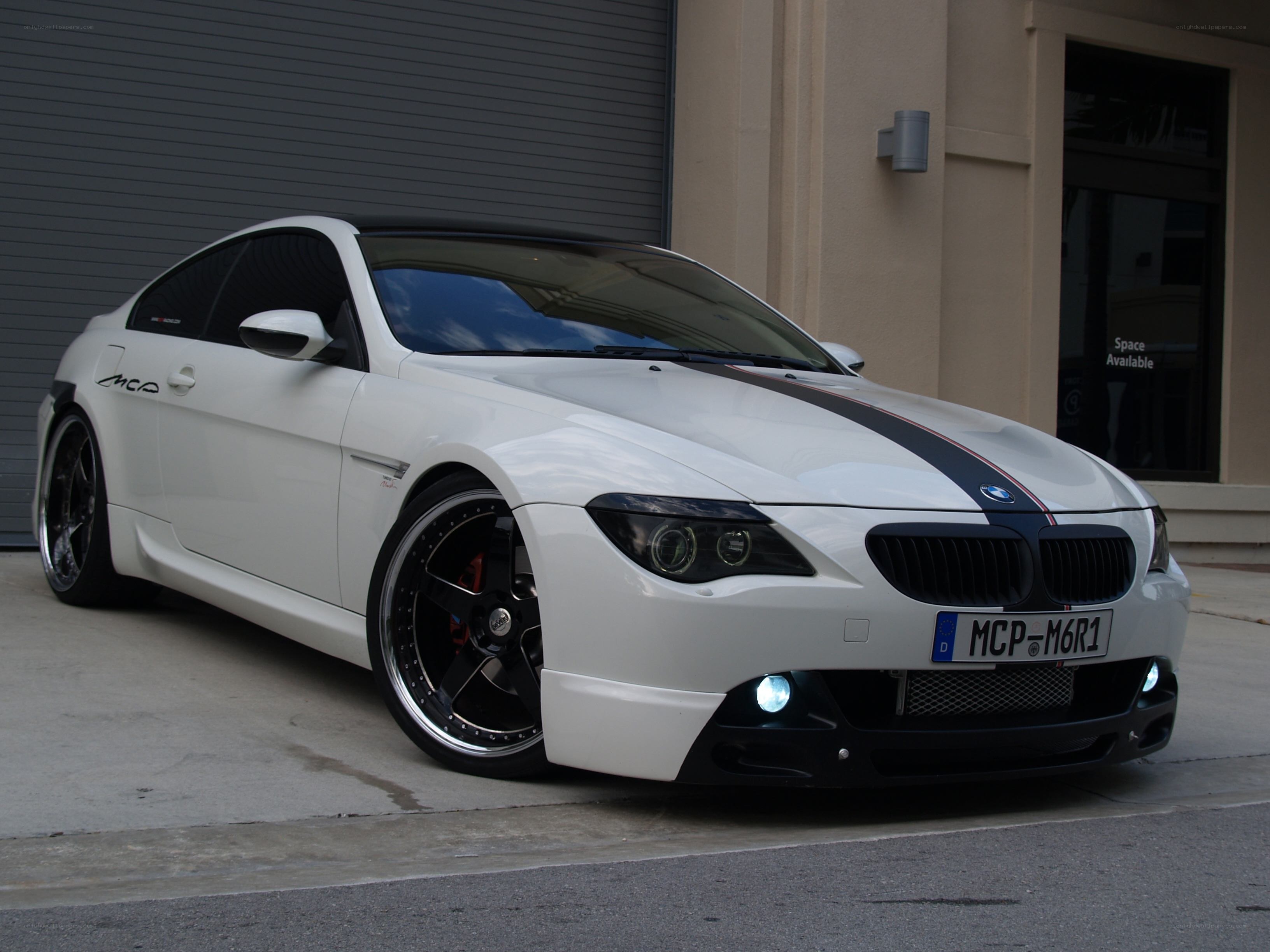 white bmw m6 coupe