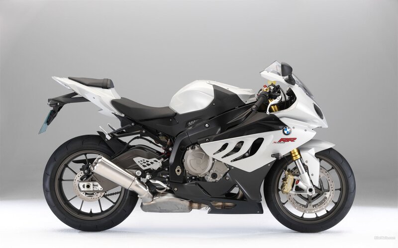 white bmw s1000rr motorcycle