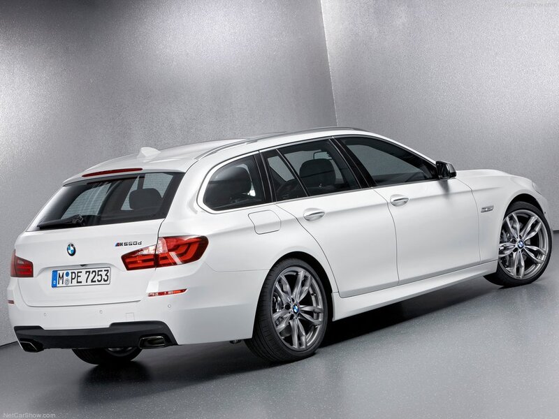 White Bmw Station Wagon — Neutral, Photograph