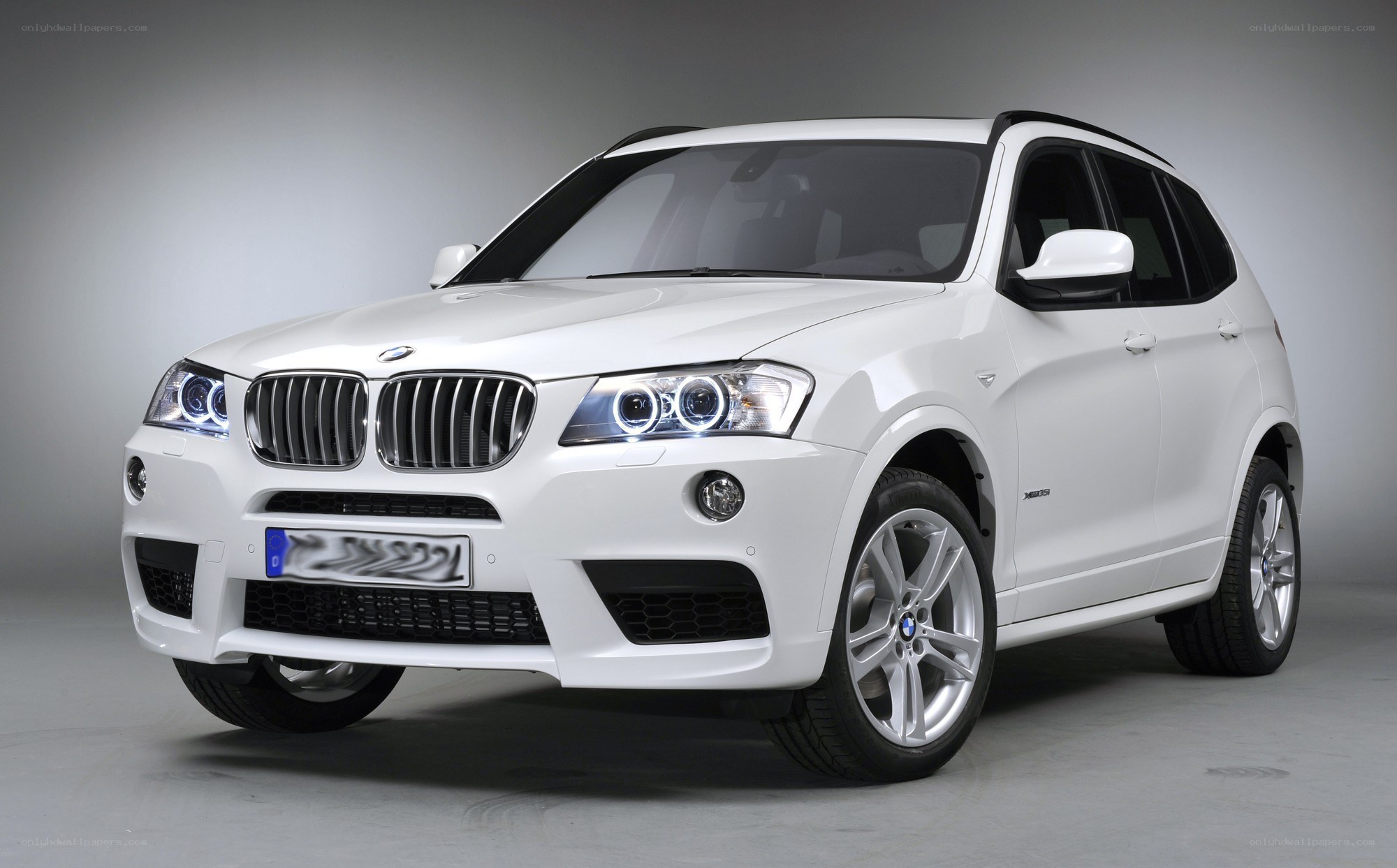 white bmw x3 suv