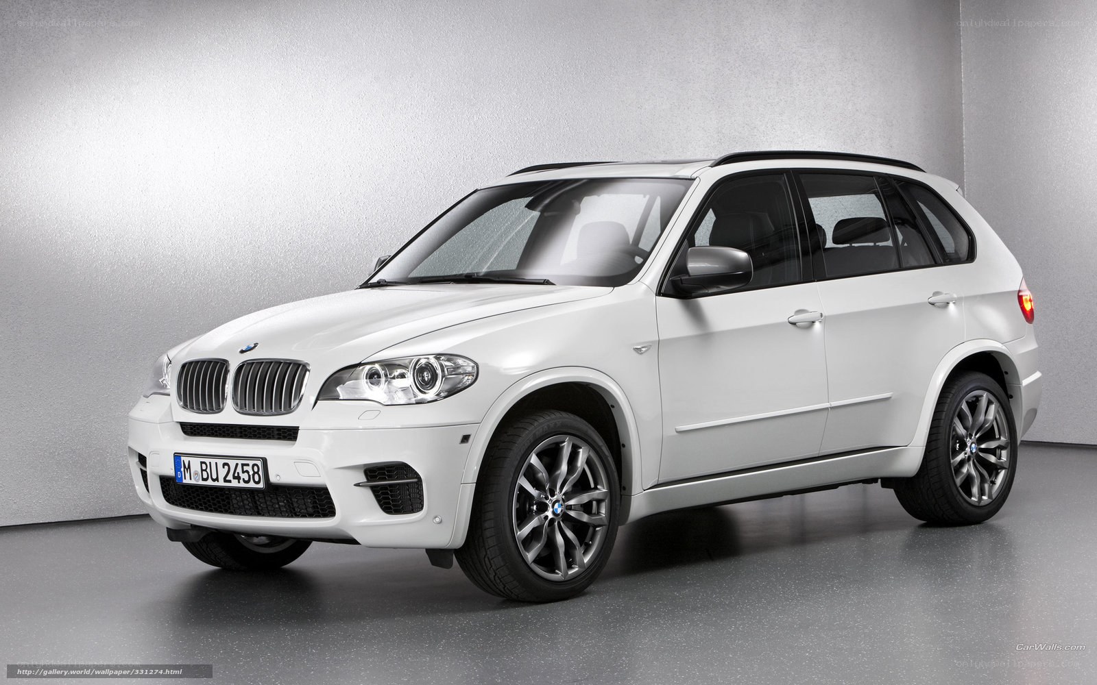 White BMW X5 SUV