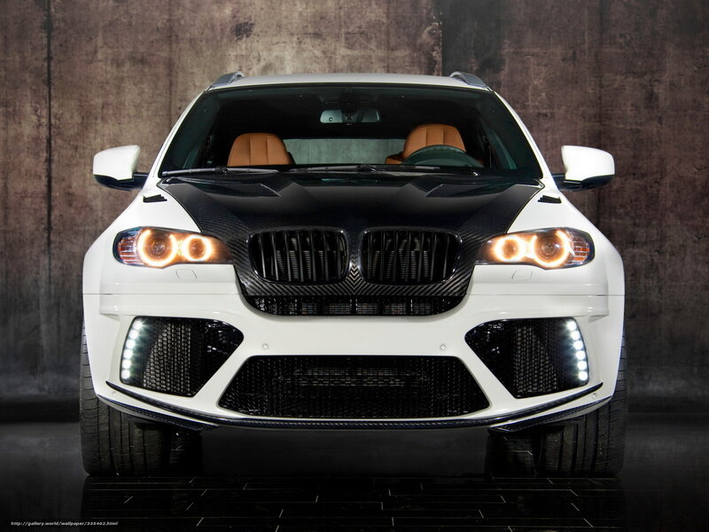 White BMW X6 — Dramatic