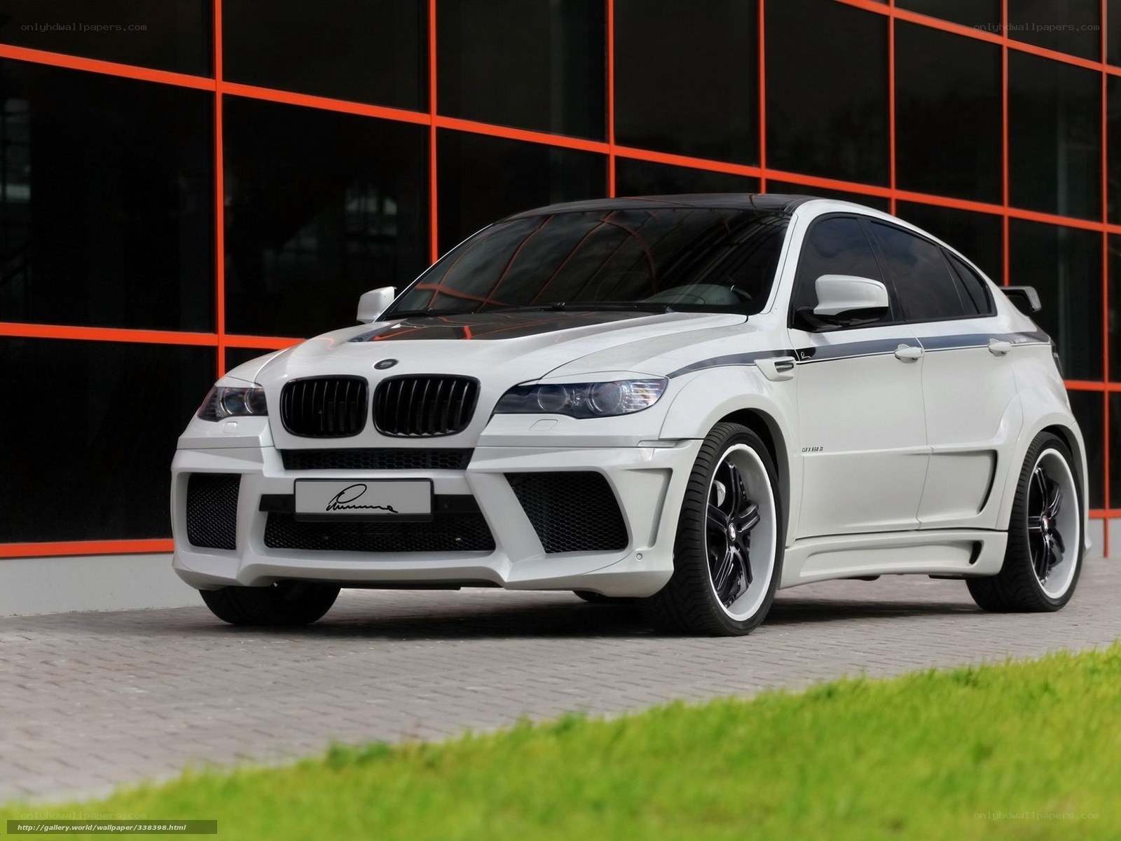 white bmw x6 m car