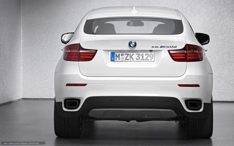 white bmw x6 m50d rear view