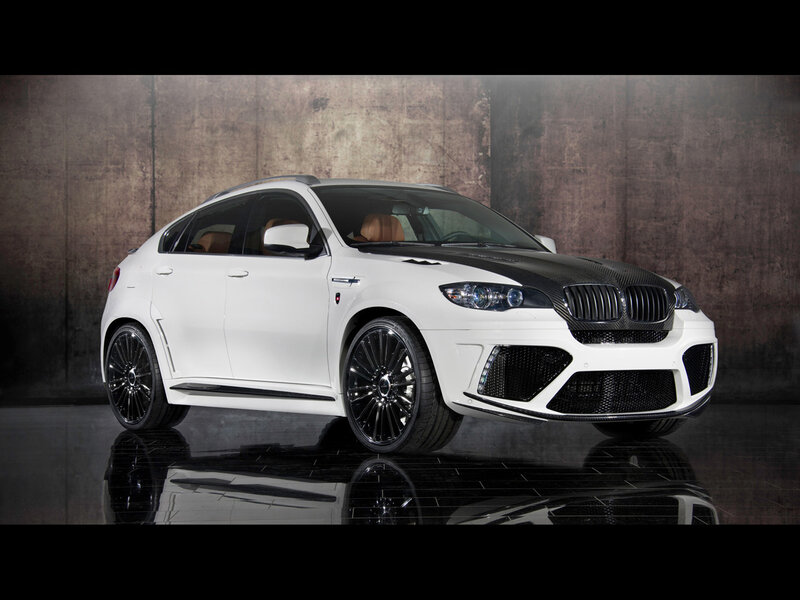 White BMW X6M