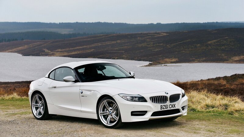 White Bmw Z4 Car — Serene