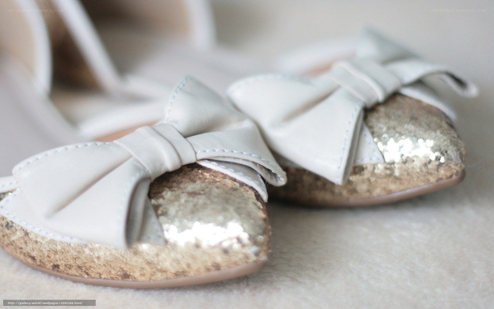 white bow shoes with gold glitter