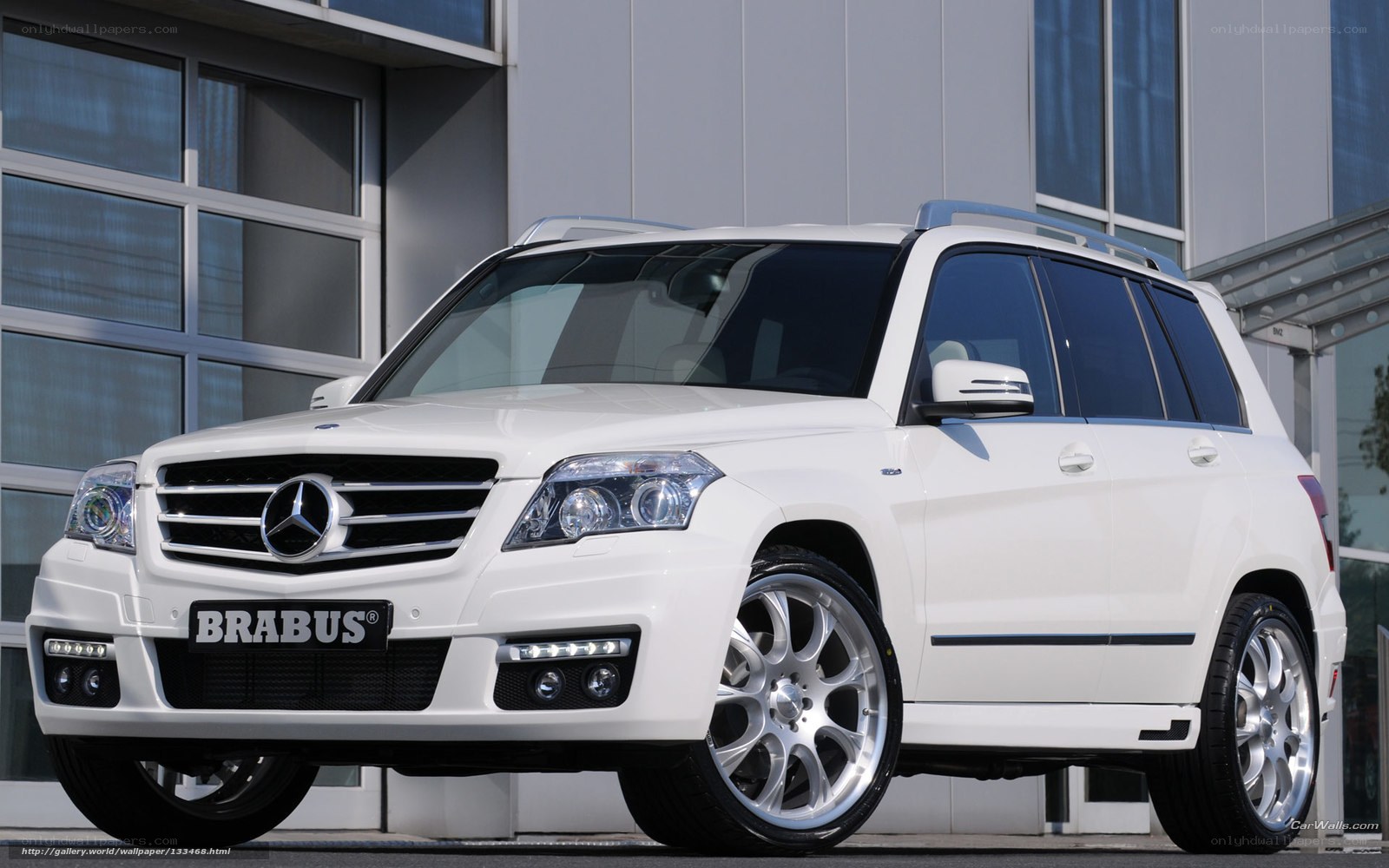 White Brabus Mercedes-Benz GLK