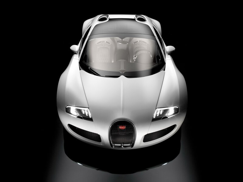 White Bugatti Veyron