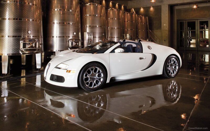 White Bugatti Veyron — Dramatic, Photograph