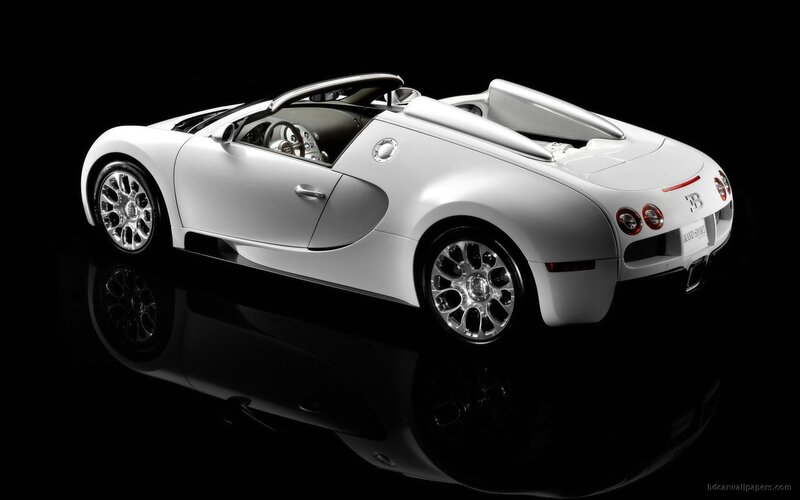 White Bugatti Veyron Grand Sport