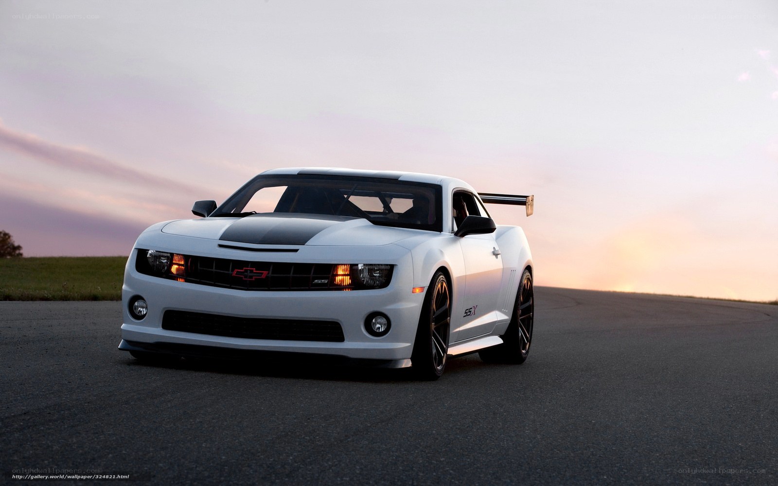 White Camaro SSX on track
