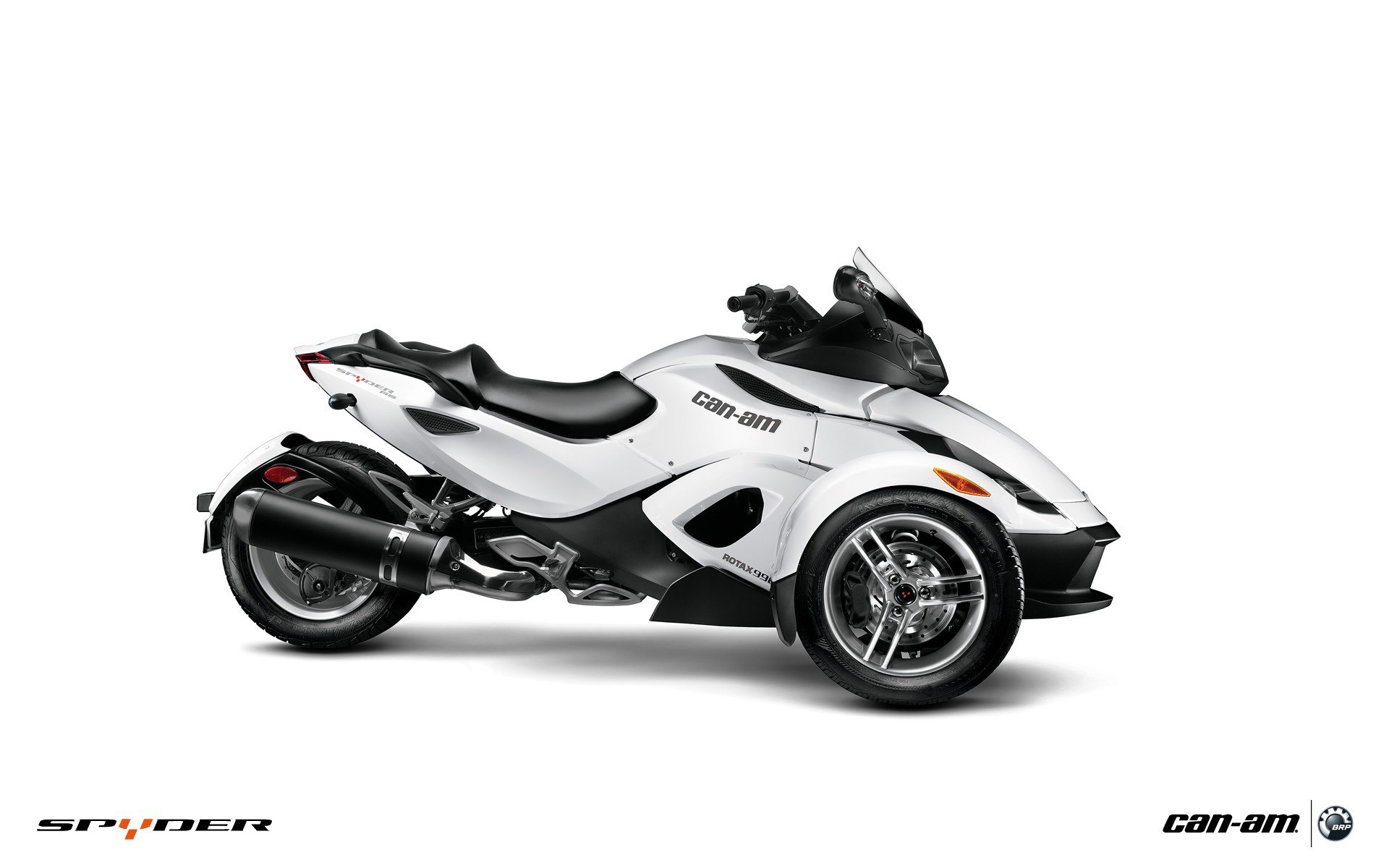 white can-am spyder motorcycle