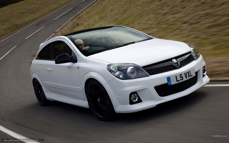 White Car on Road — Dynamic