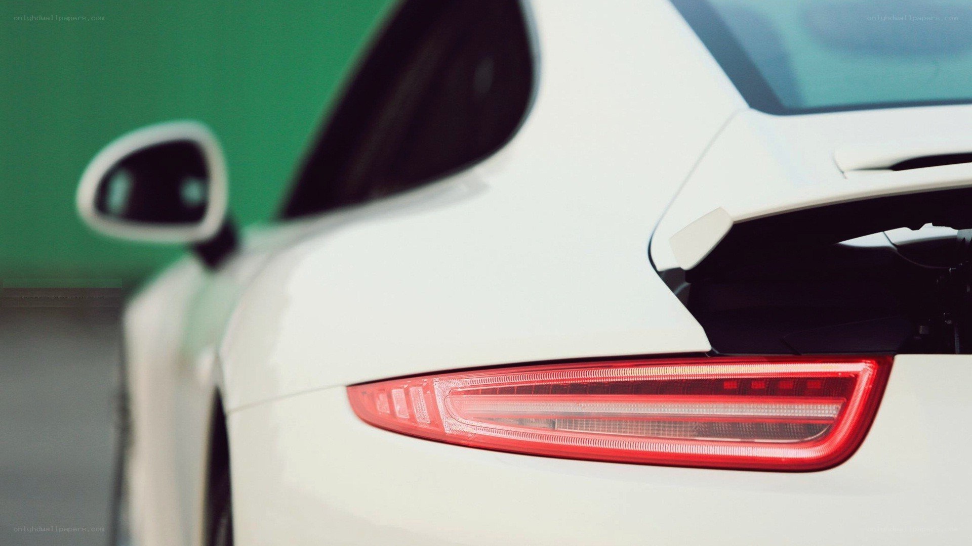 white car rear taillight