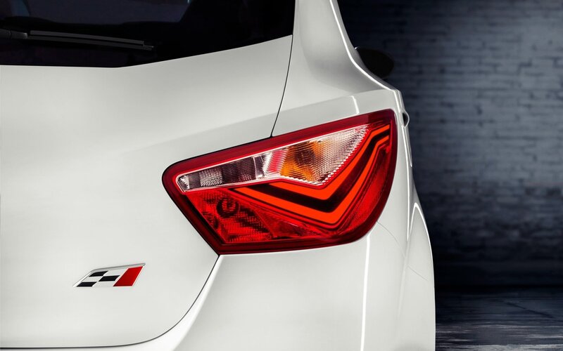 white car rear taillight