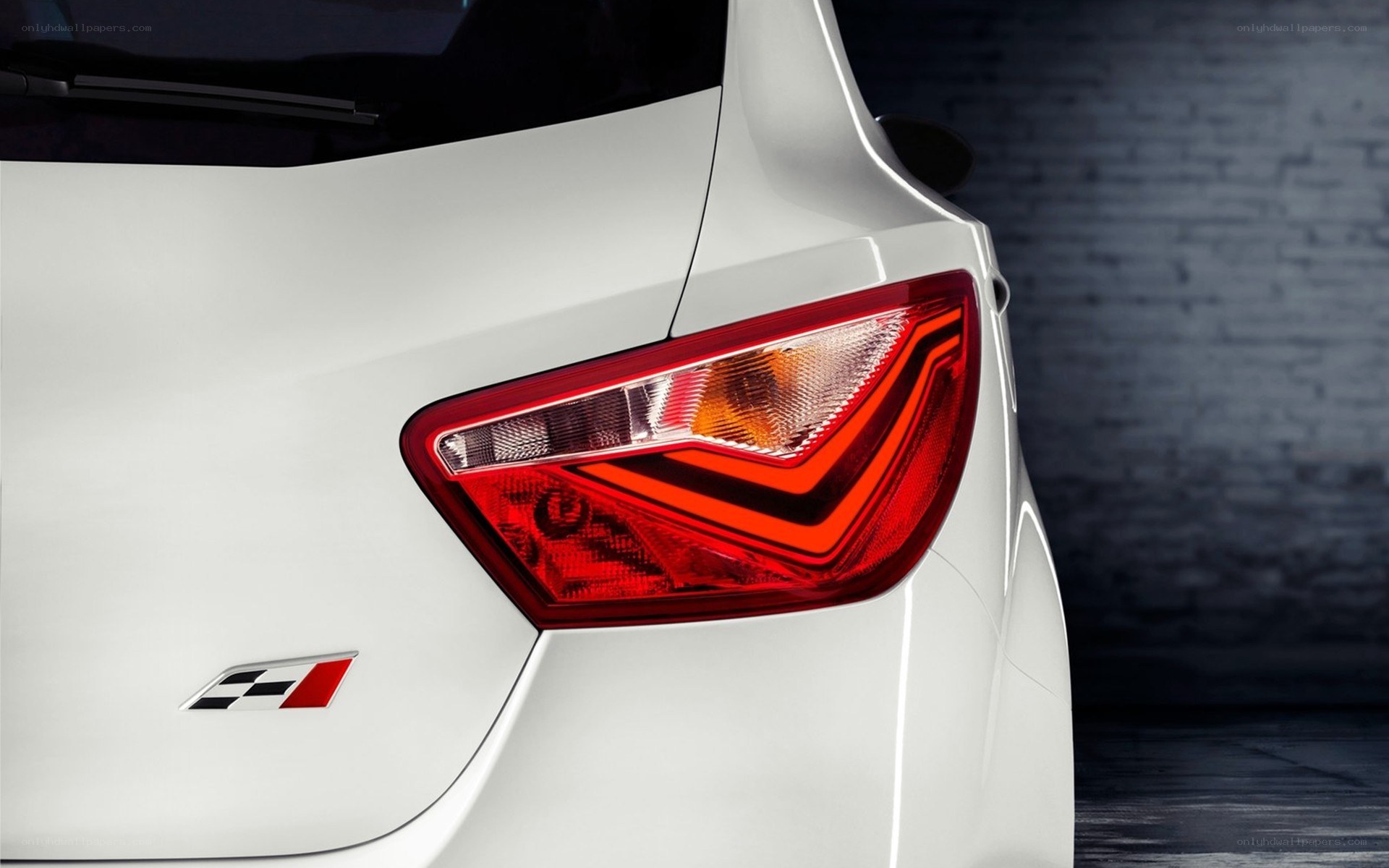 white car rear taillight
