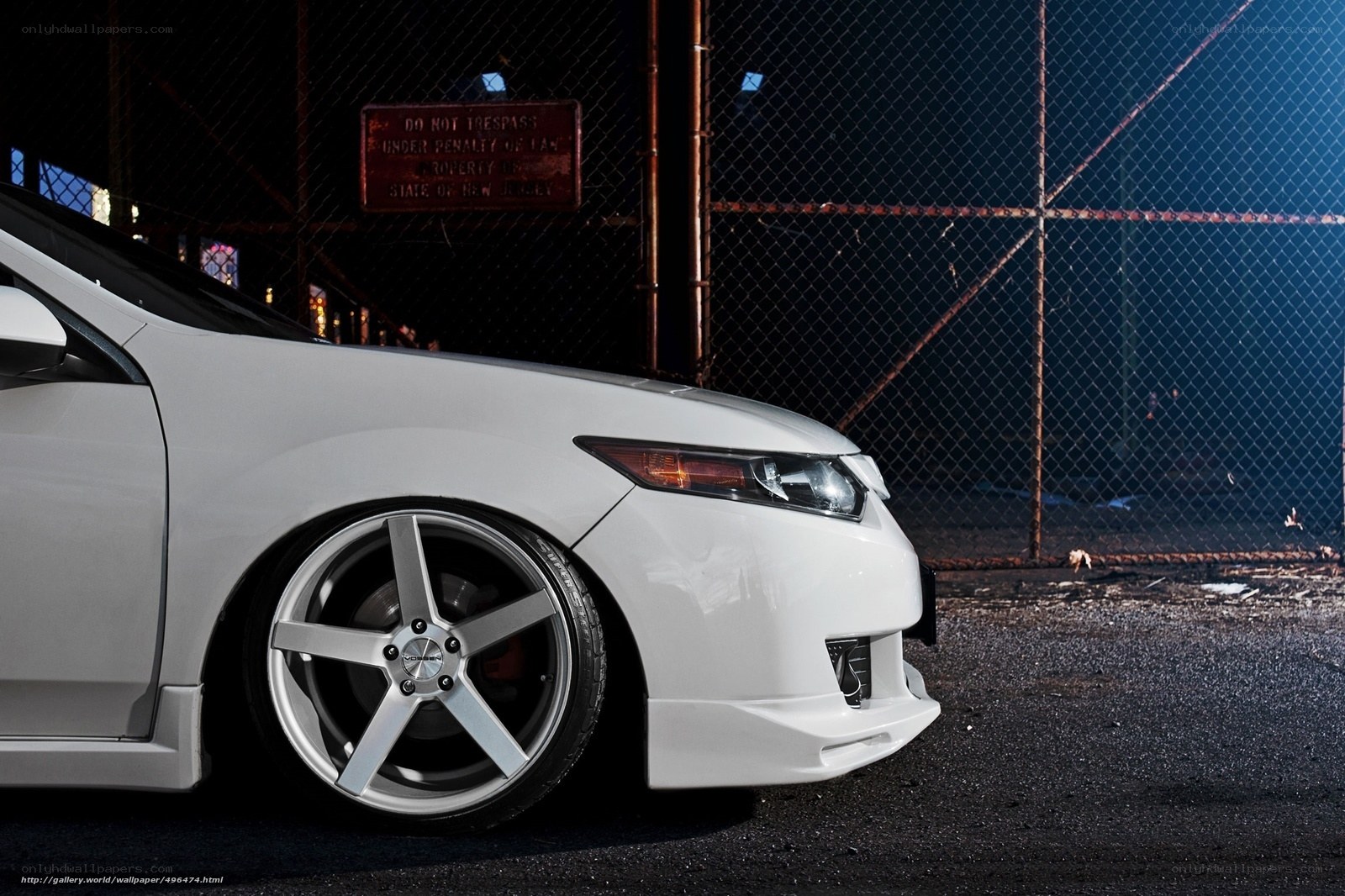 white car with custom wheels