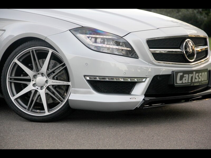 white car with custom wheels