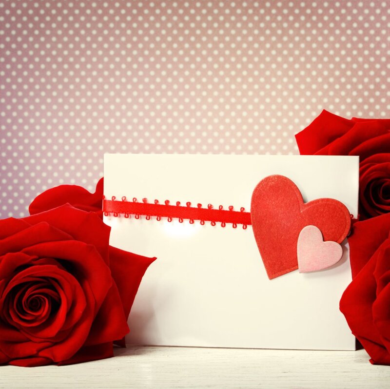 White Card with Red Roses — Romantic
