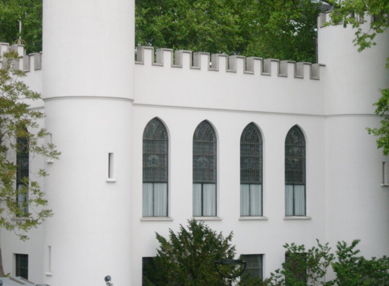 White Castle Building — Calm