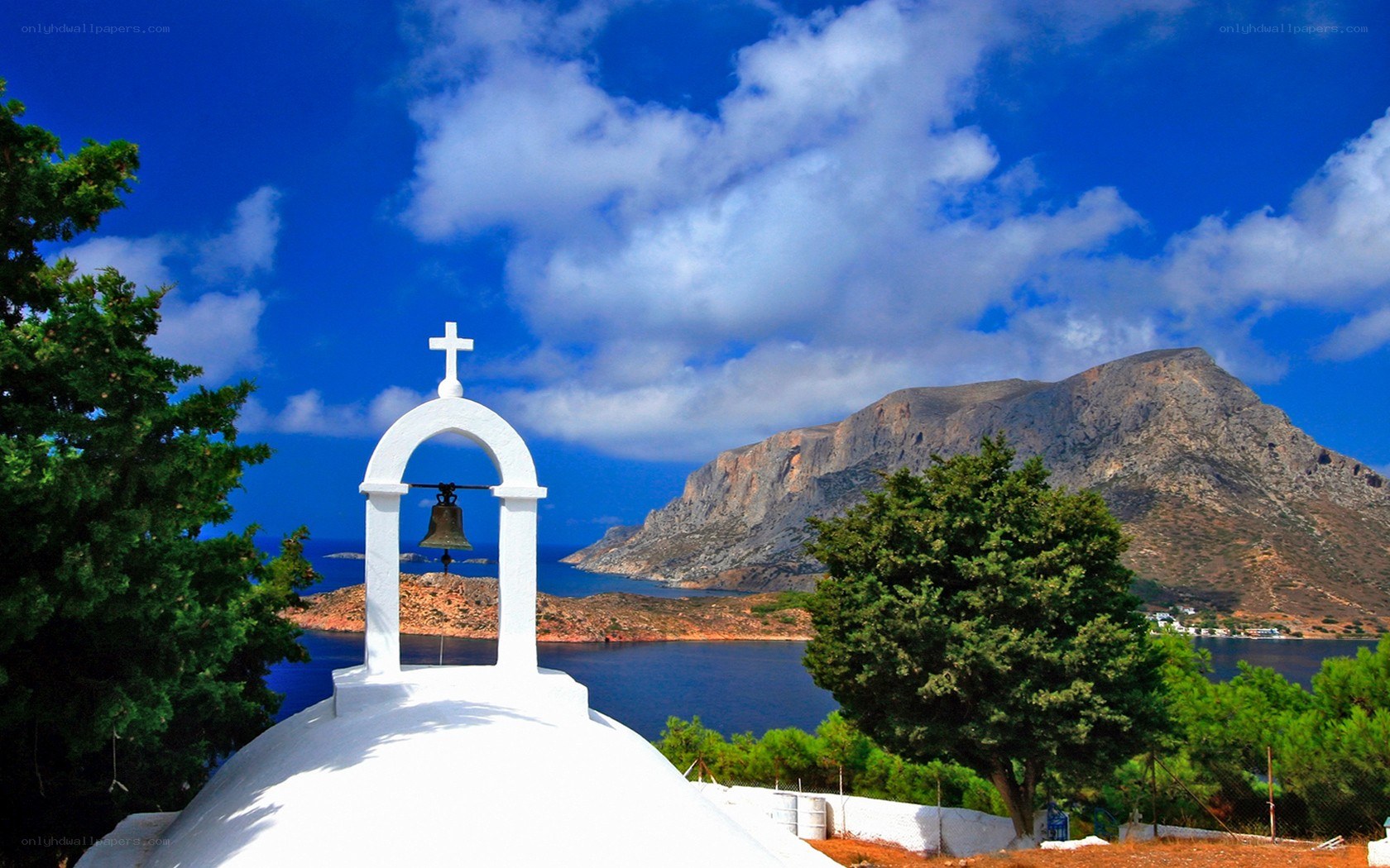 White chapel by the sea