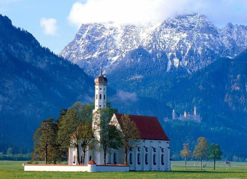 White Chapel in Field