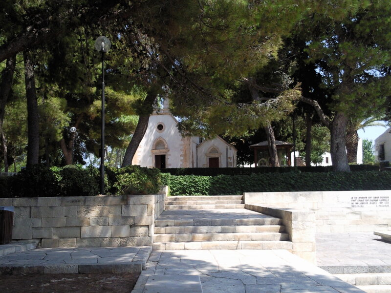 White Chapel in Park