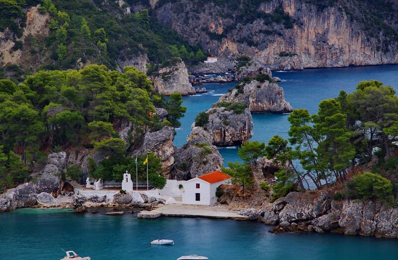 White Chapel on Coast — Blue