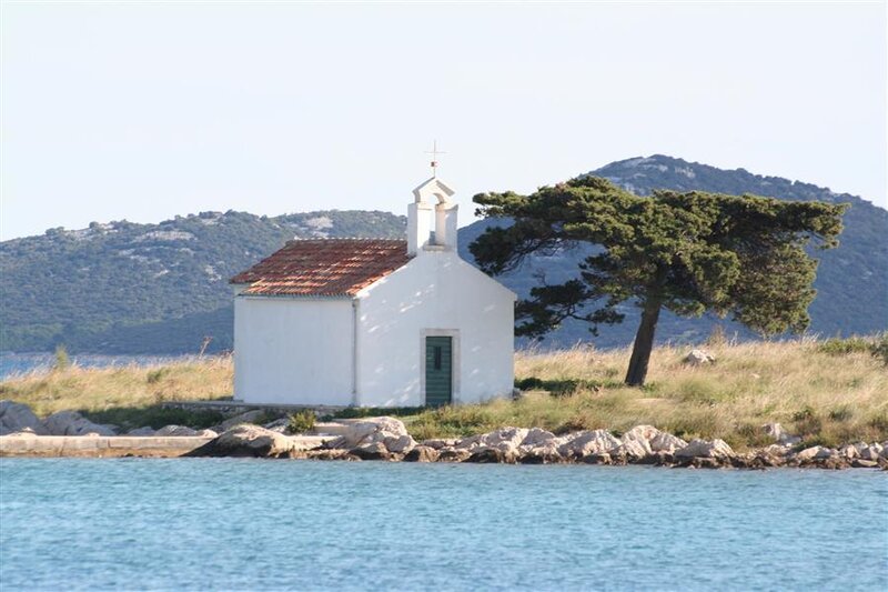 White Chapel on Island